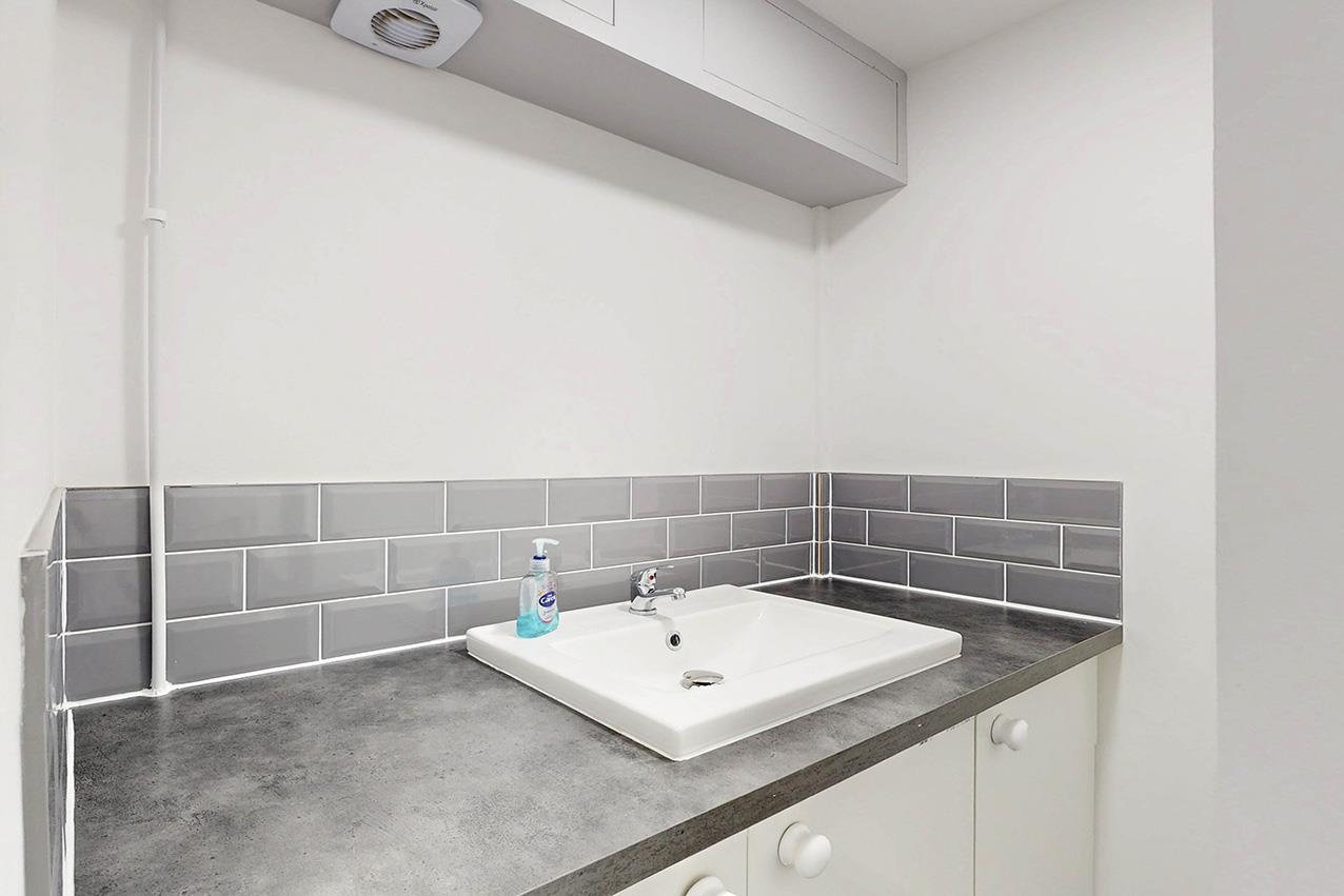 Property Image d9c754eb-6505-4c1c-990d-32005cddf819