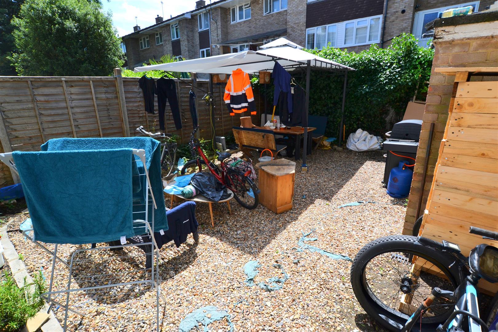 Property Image d9c98963-3e81-41e3-90a9-3245b3f11140