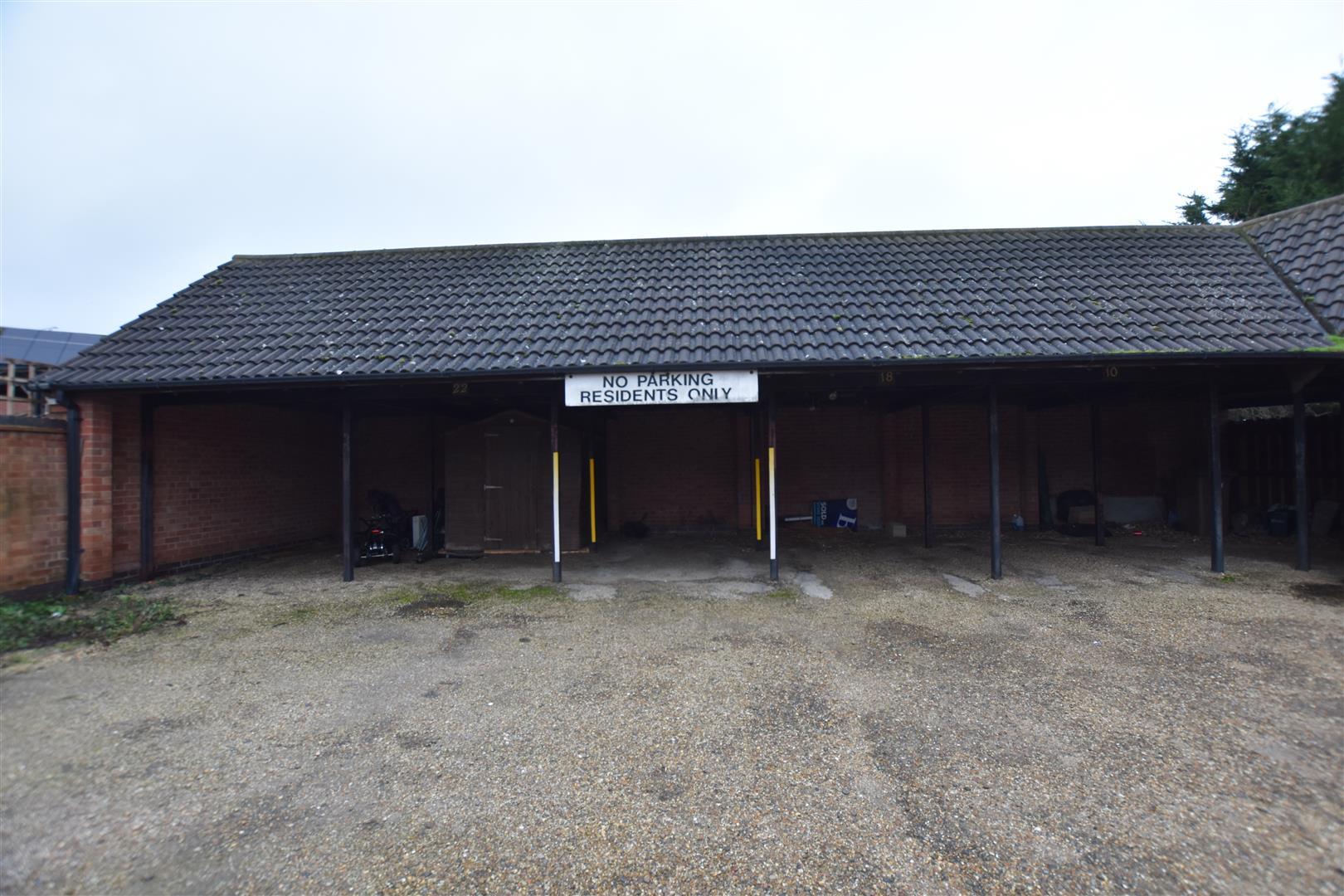 Property Image d9d107e9-3363-438e-bfb5-f24b3633af37