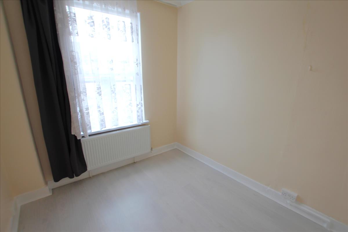 Property Image d9d599bd-d343-49e3-81e7-31cb09e04975