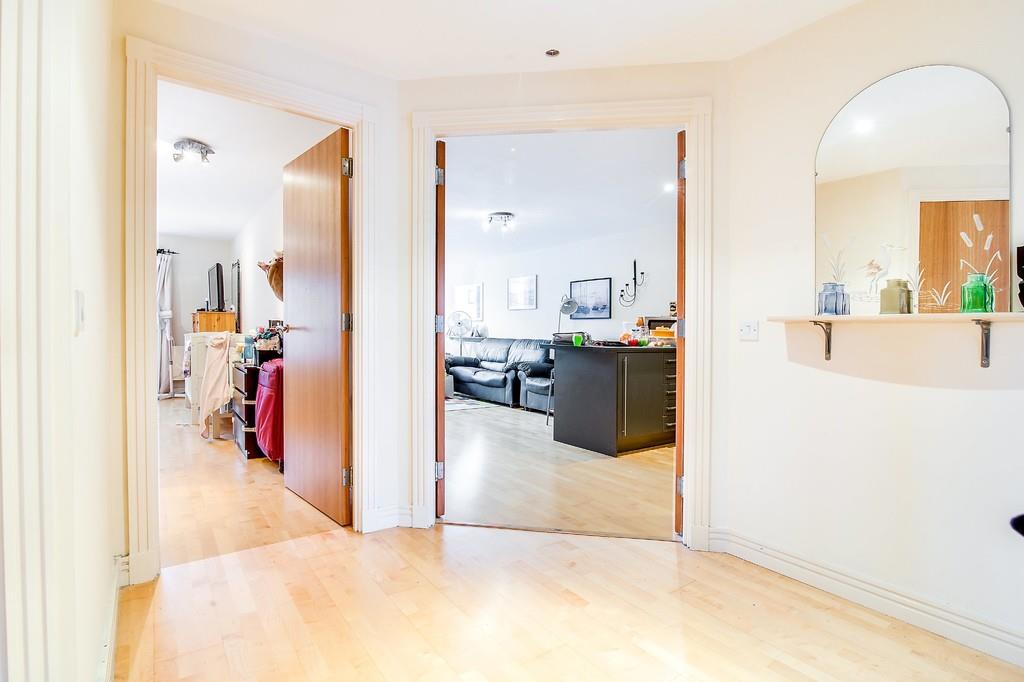 Property Image d9e4d0cc-fe12-47cf-9063-61111a3e8be4