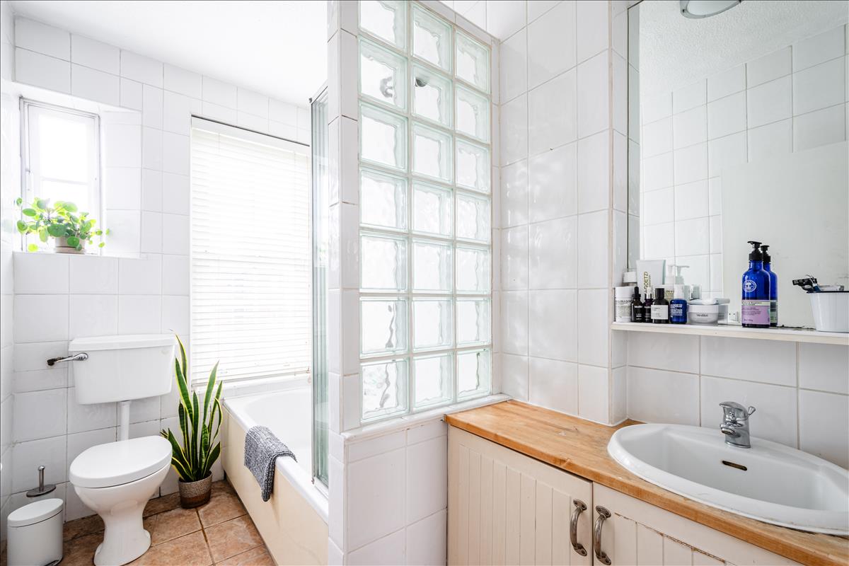 Property Image d9e4ec3a-3198-4ef8-9a5d-ba5faa8a565c