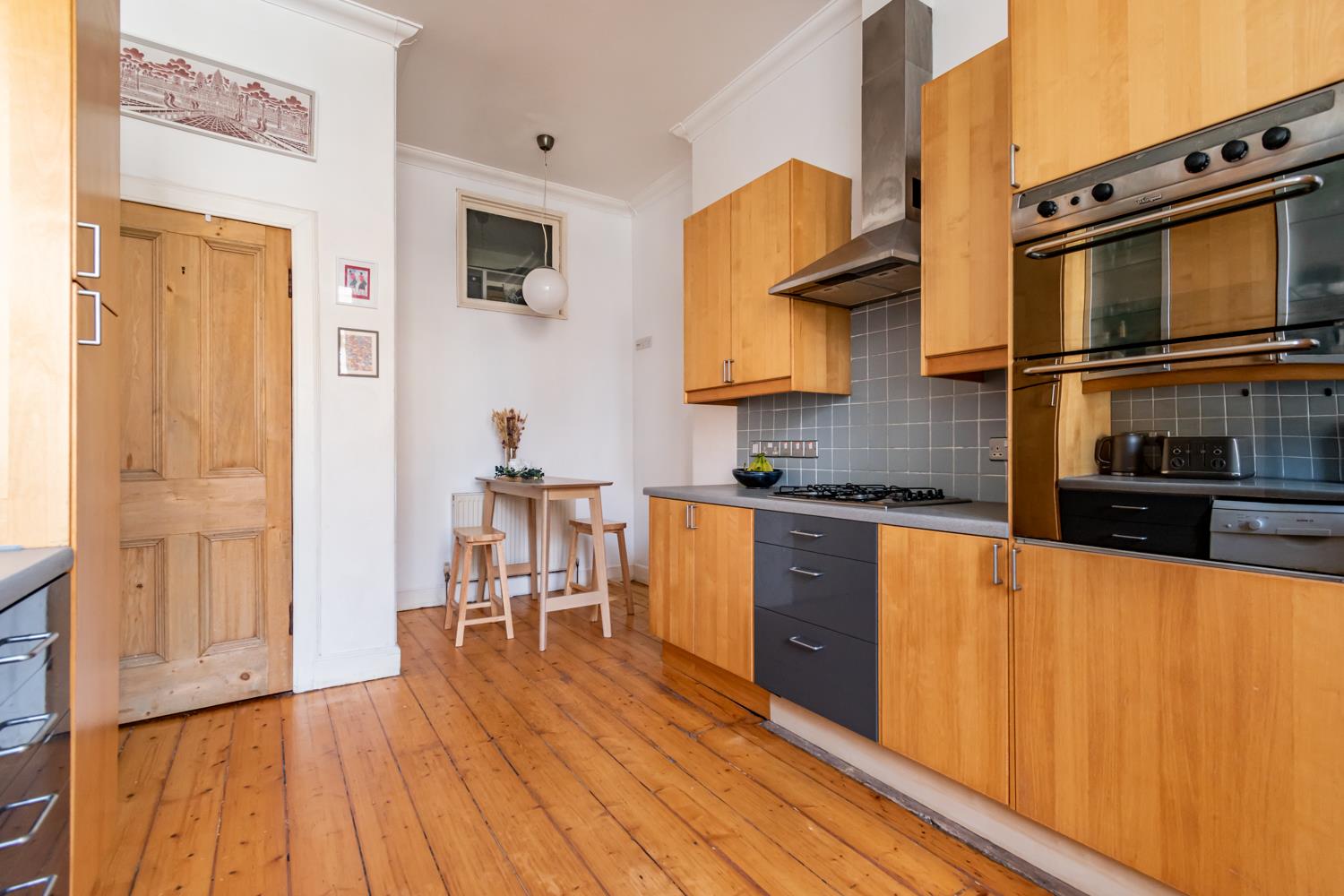 Property Image d9ea9050-ef2f-4498-a656-e78b2346955f