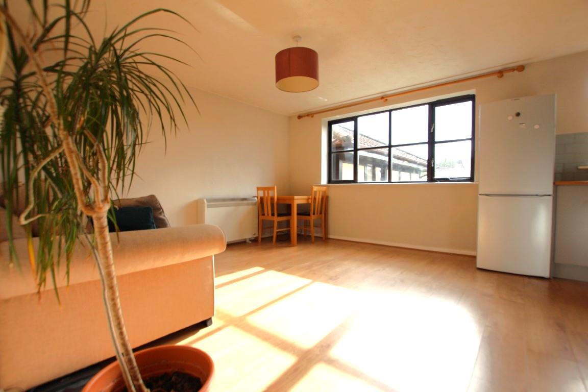 Property Image d9f921e1-6cf2-4b00-8527-a8e307718be4