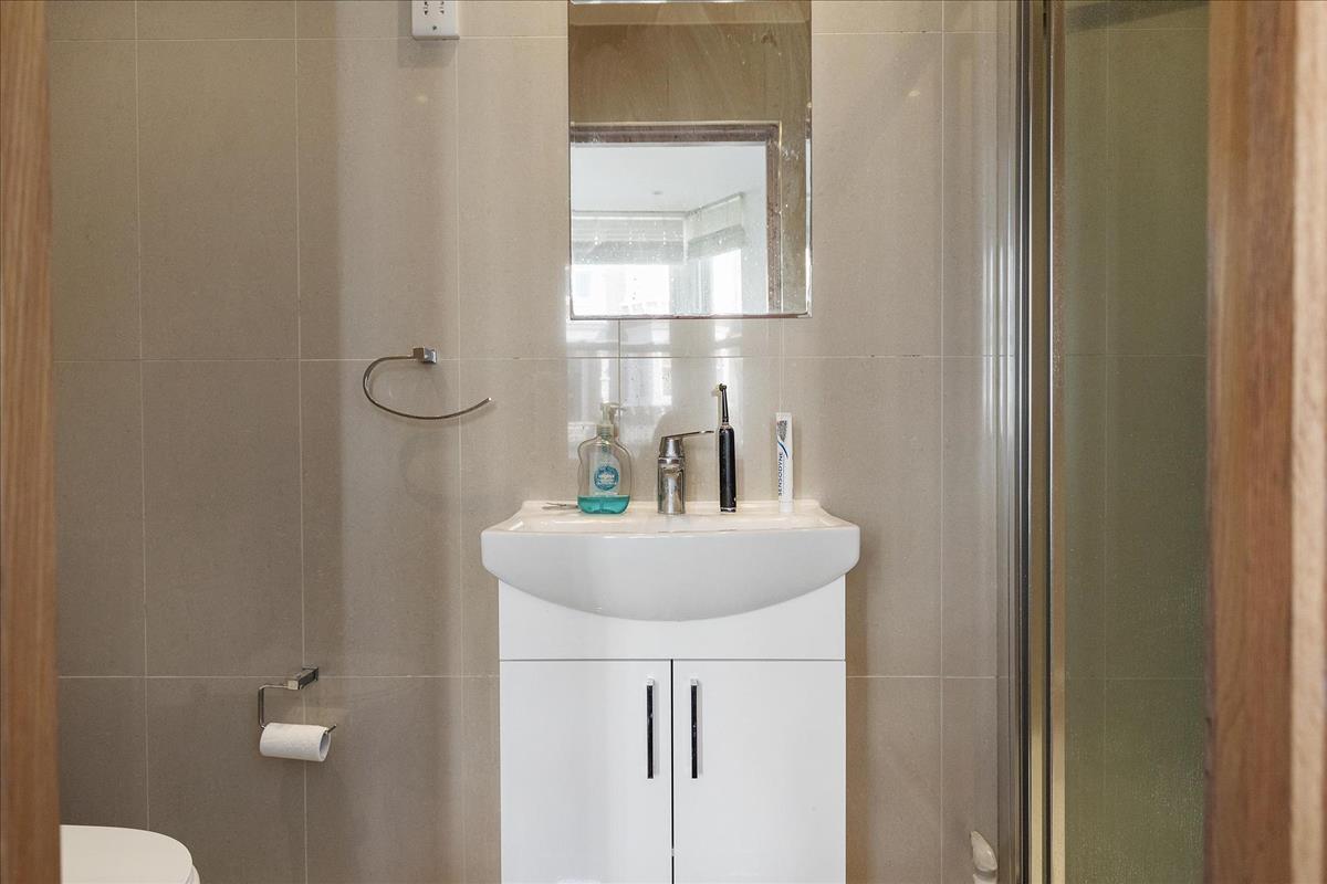Property Image da0ee87c-11c9-43ac-9e5d-c922c069e4bf