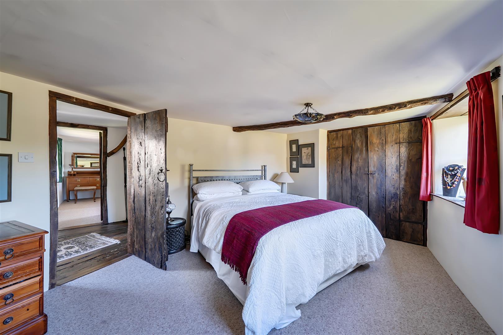 Property Image da24be9f-b33b-4674-b98e-a9dce759ee5a