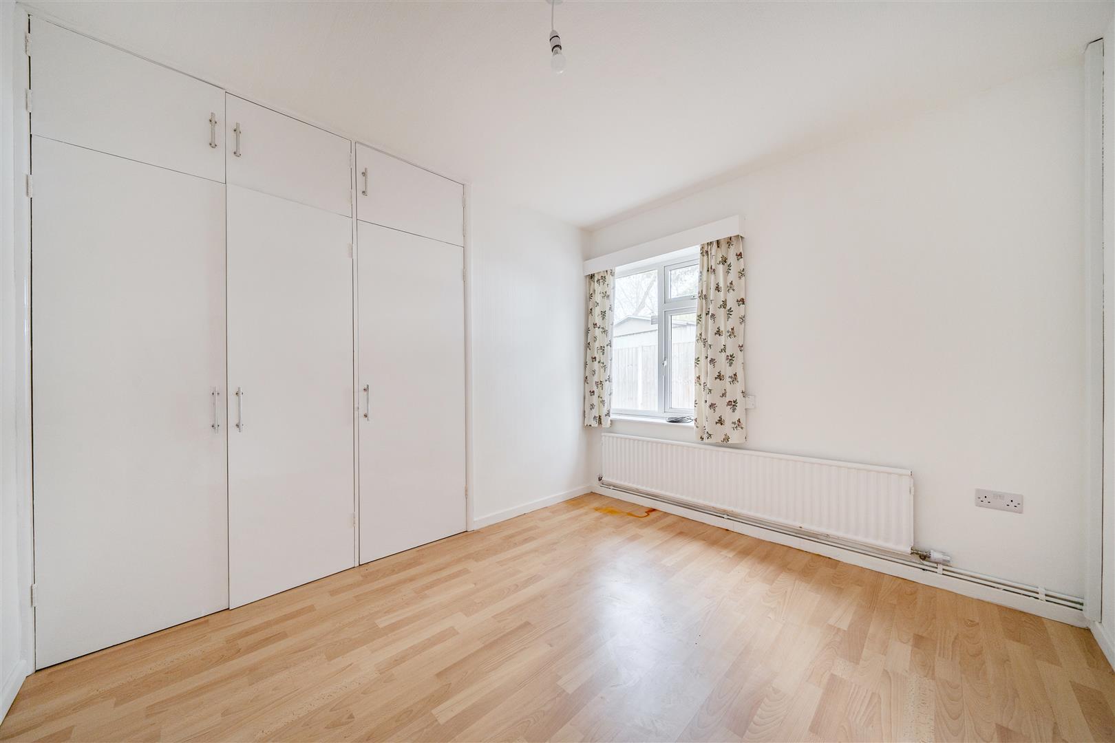 Property Image da269468-a427-4ddb-9427-033e42613375