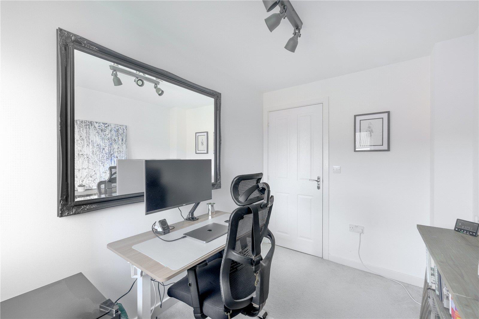 Property Image da27680c-6297-45d3-8133-385fe465354b