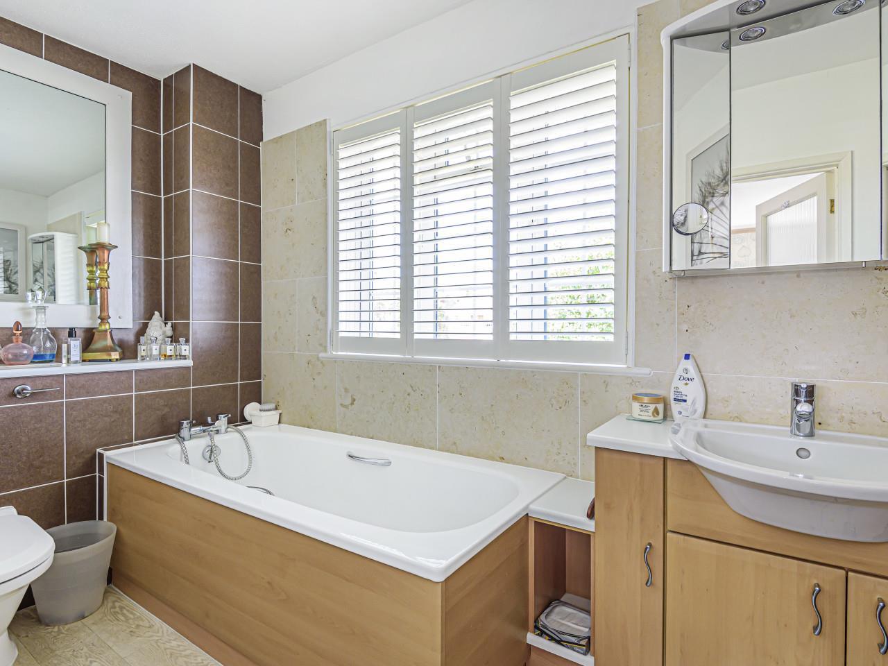 Property Image da322dd8-5ada-402f-95b9-d0c2650a94f9