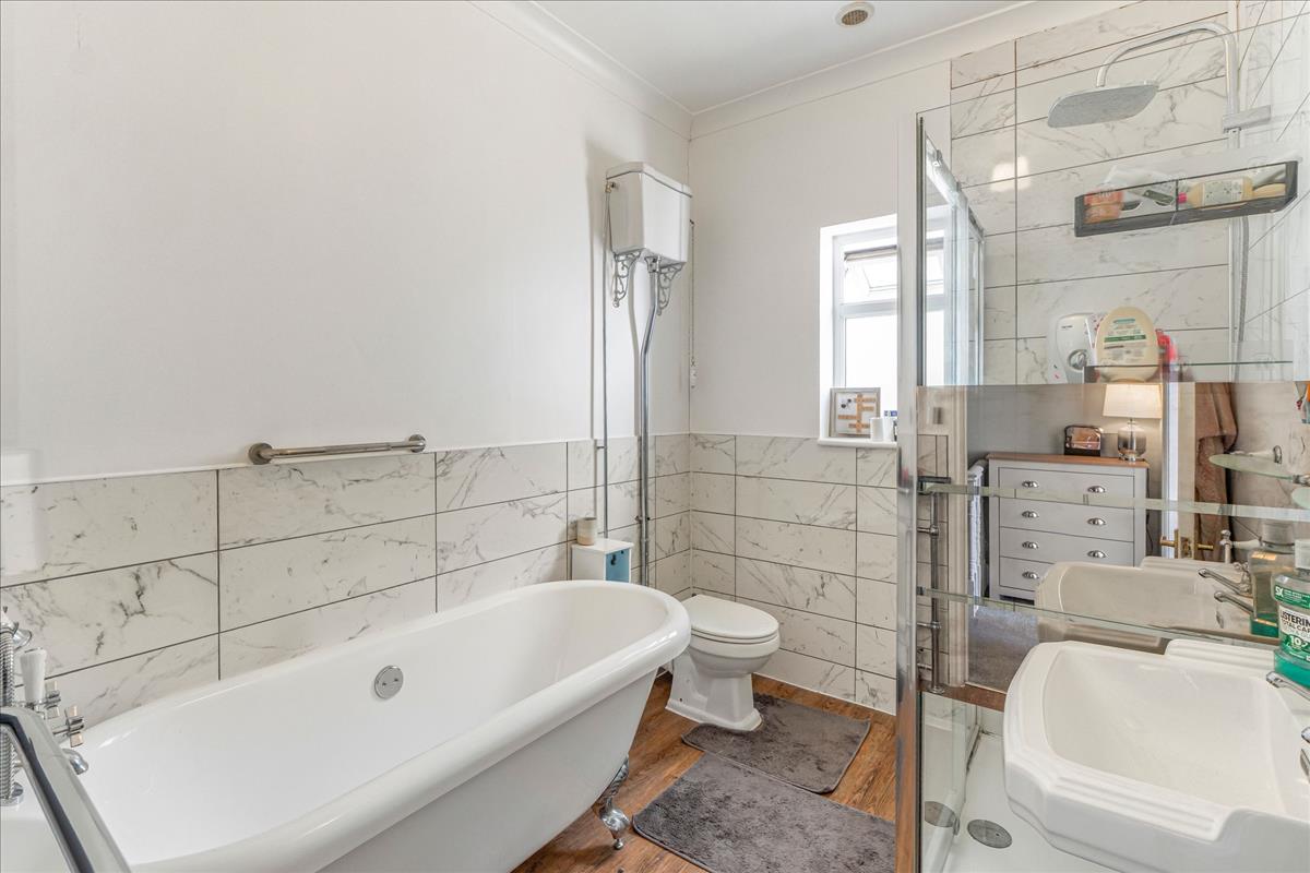 Property Image da4376b9-983e-4454-8739-a507a61c3c92