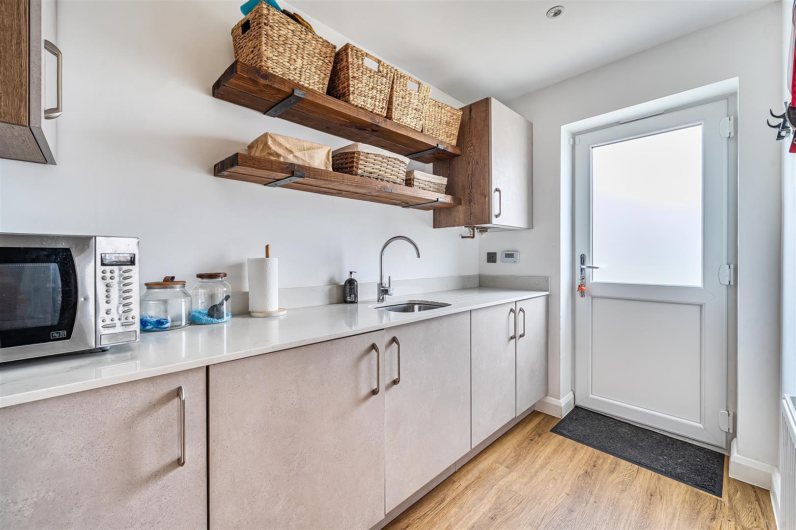 Property Image da4c0301-7d6a-43e5-9036-5ea03e174854