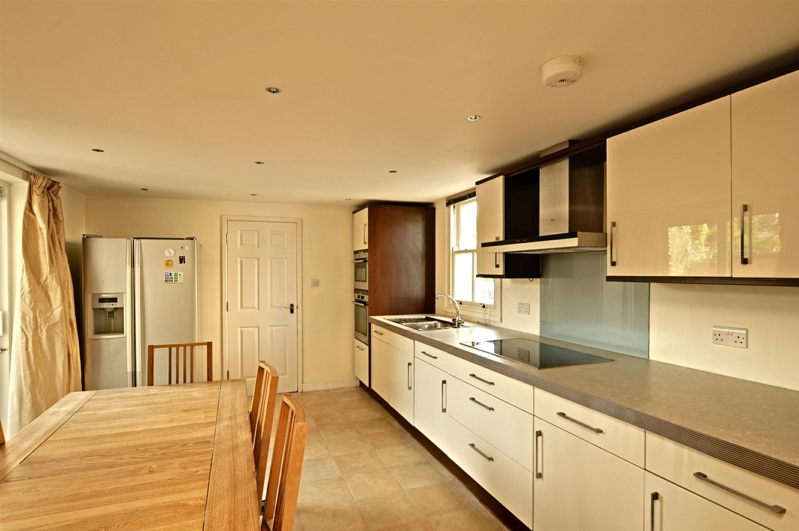 Property Image da572f98-b7e8-4392-9bad-3b1bd066a004