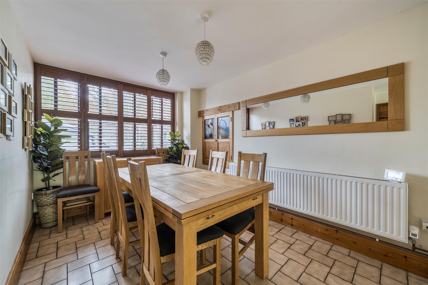 Property Image da6a77f2-e443-40ba-9b60-221293ddbbab