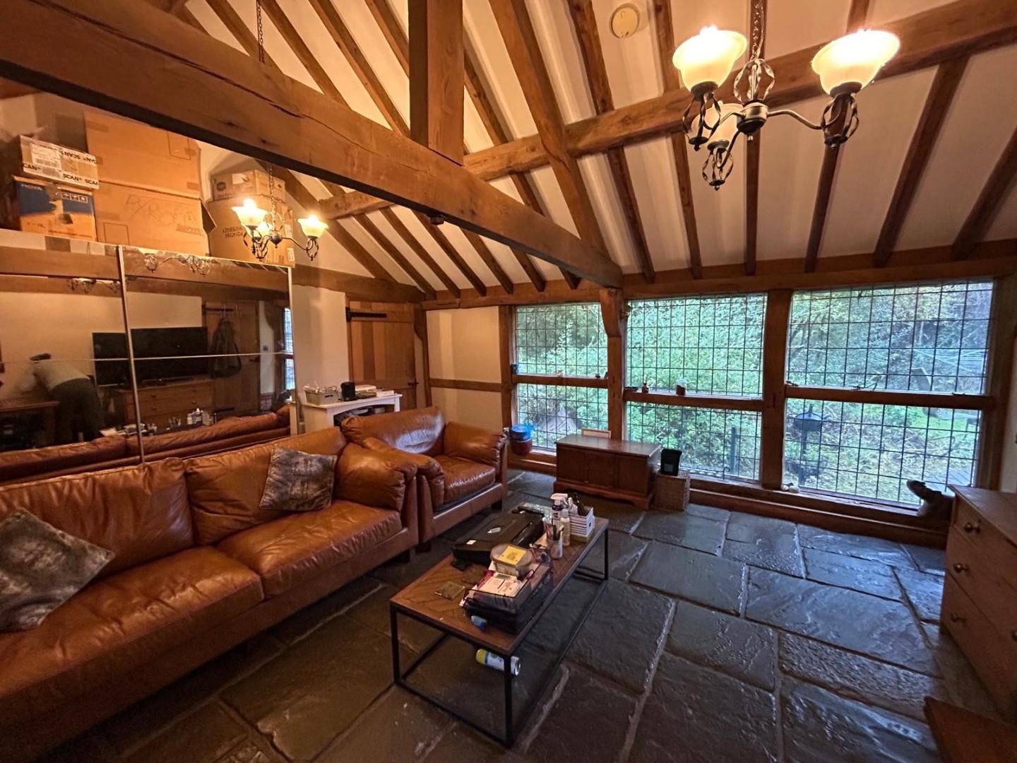 Property Image da6bf344-46ae-4e92-a07a-f8007640dc7d