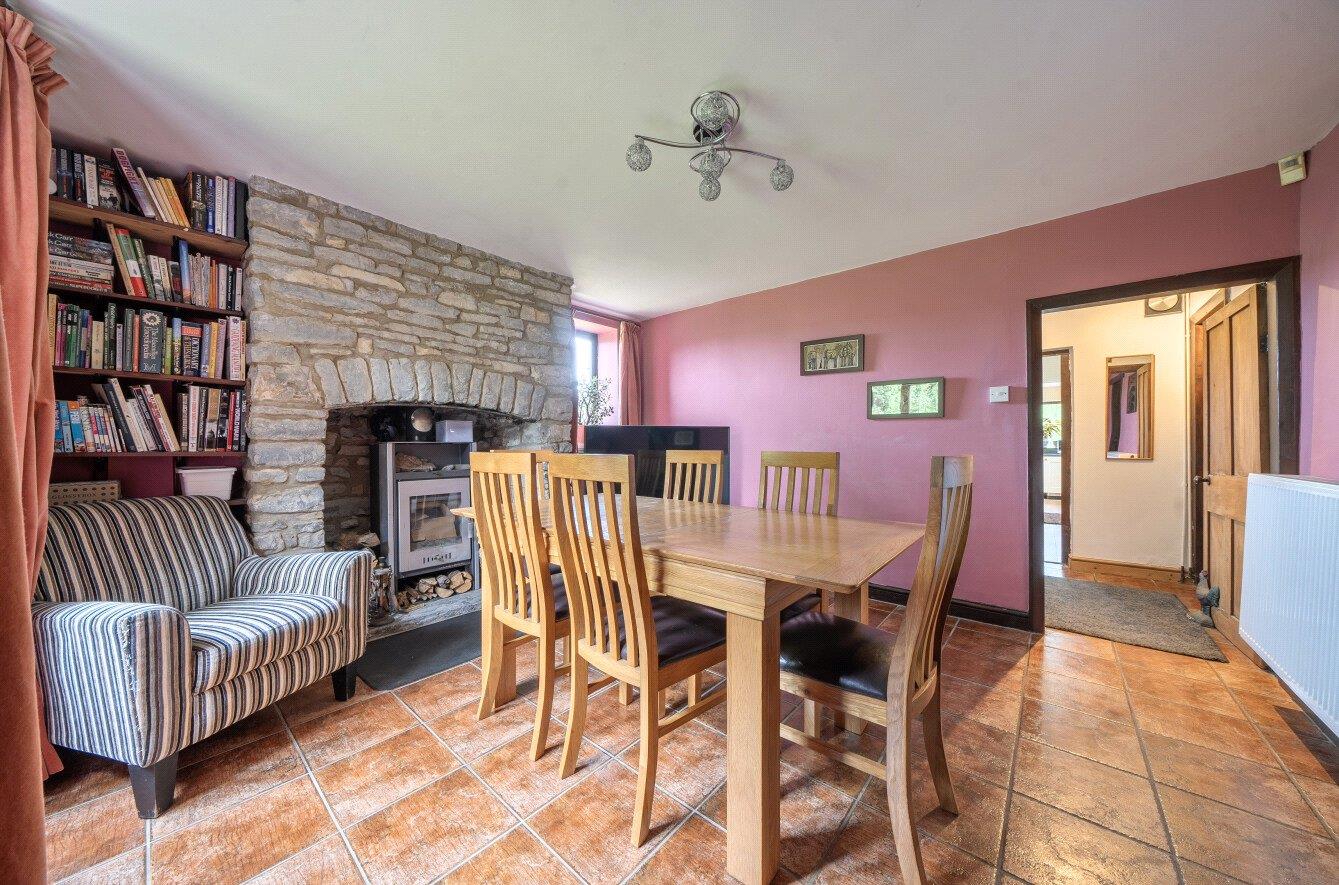 Property Image da6cc38d-d75a-4cd2-a567-05e7d2d80643