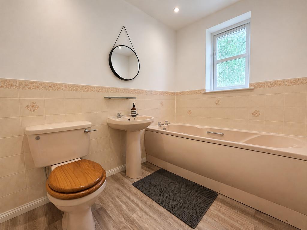 Property Image da8a1aec-e857-4600-a262-d35555cbc938