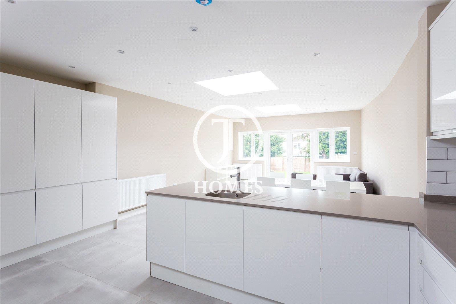 Property Image da9179bd-b0dd-484a-b8f5-04030471aa42