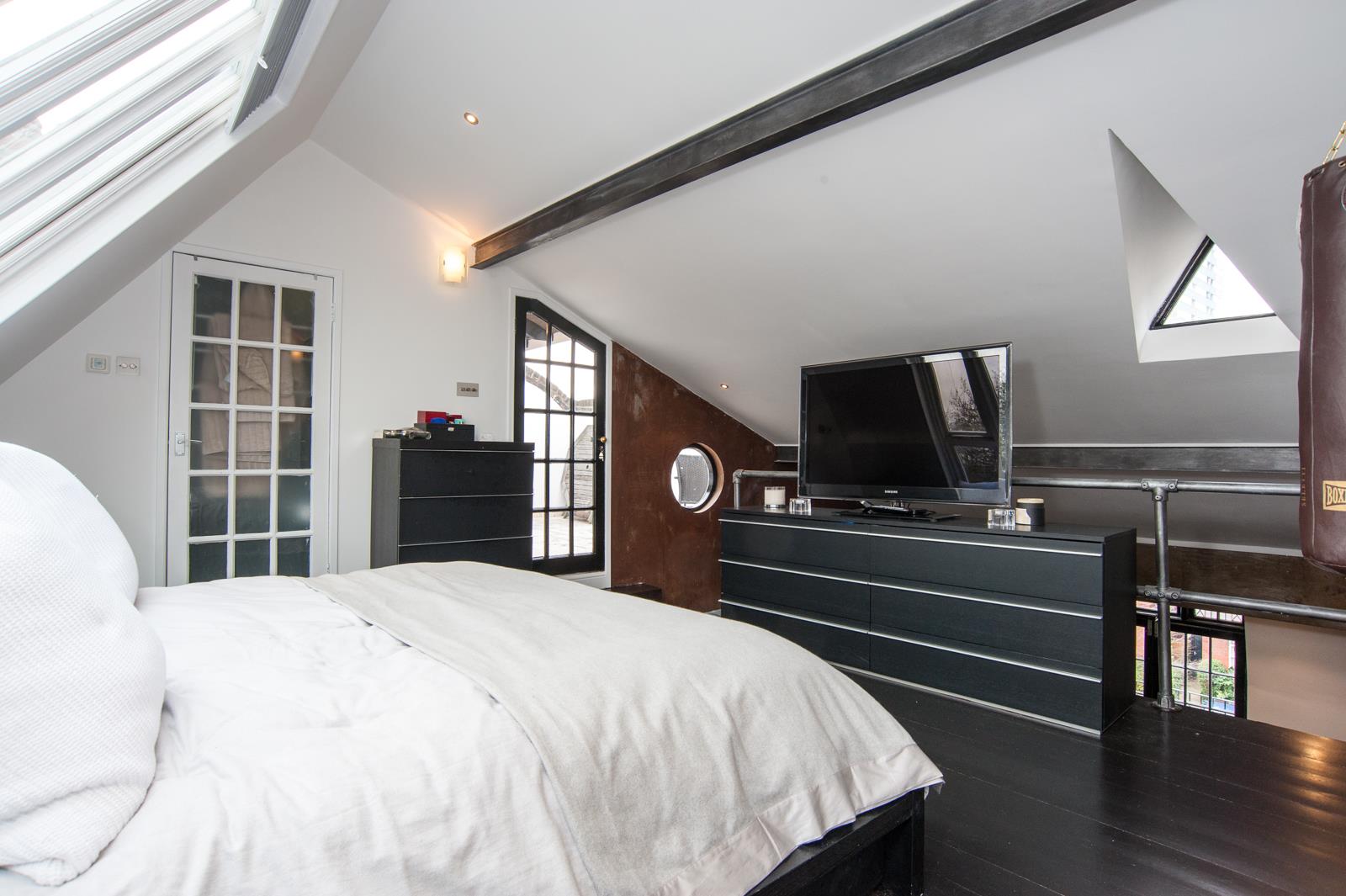 Property Image da9adc91-71cd-4958-8d66-5e92a6067303
