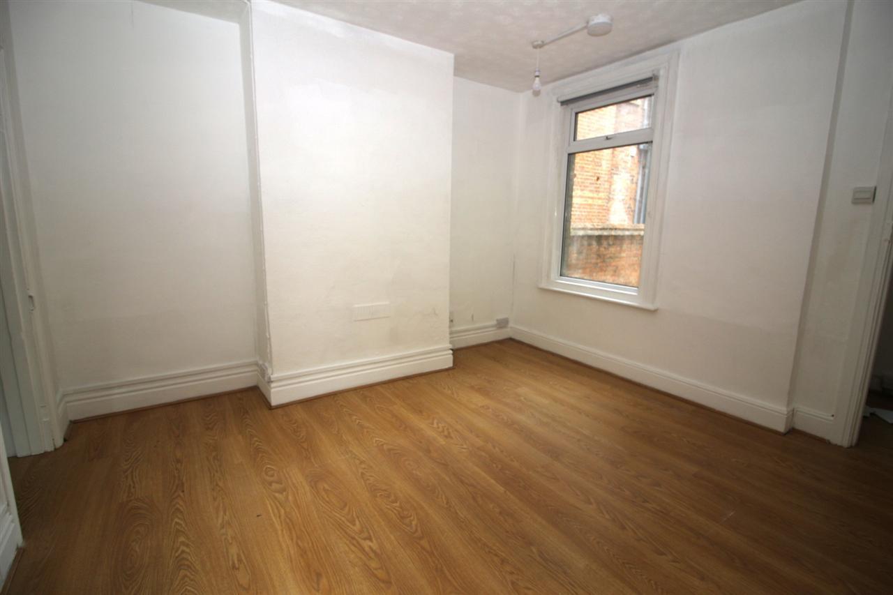 Property Image daa0dea5-6806-45d2-a836-f06e3a50e9c5