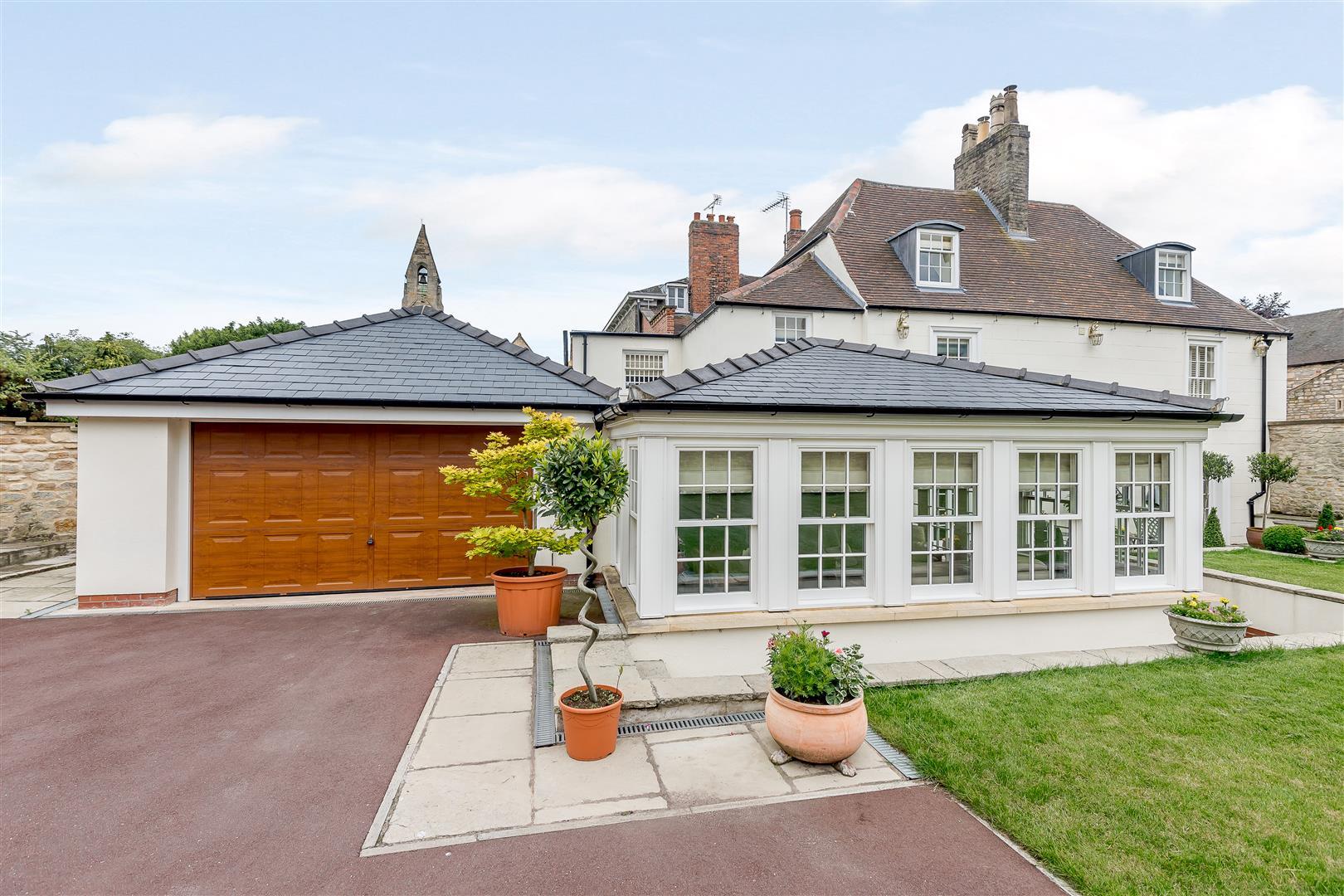 Property Image daaaa7e5-1b68-4bd1-a6c8-cc3671d9da50