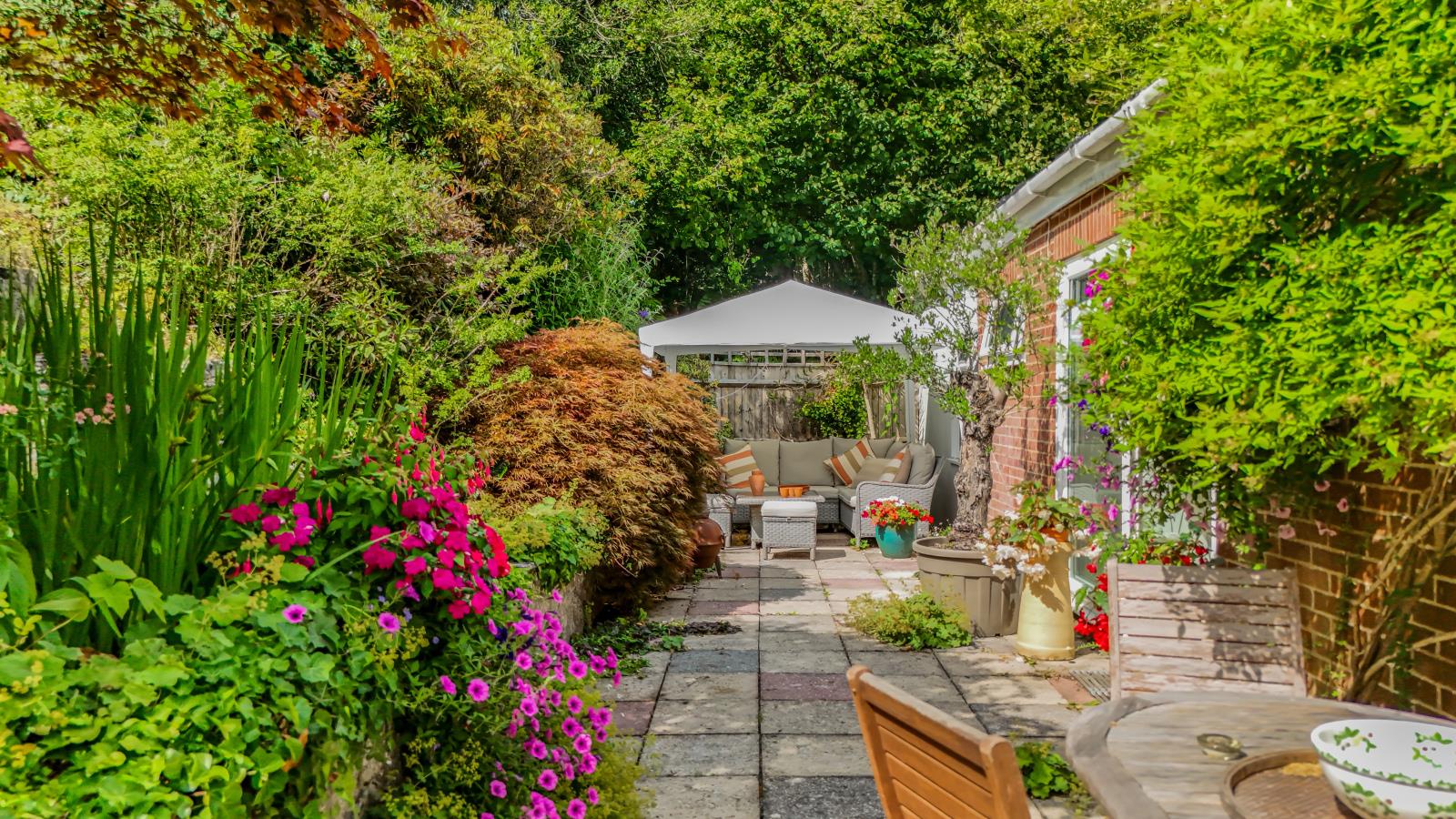 Property Image daba50b2-1a58-49df-8f19-f46ec16aa483