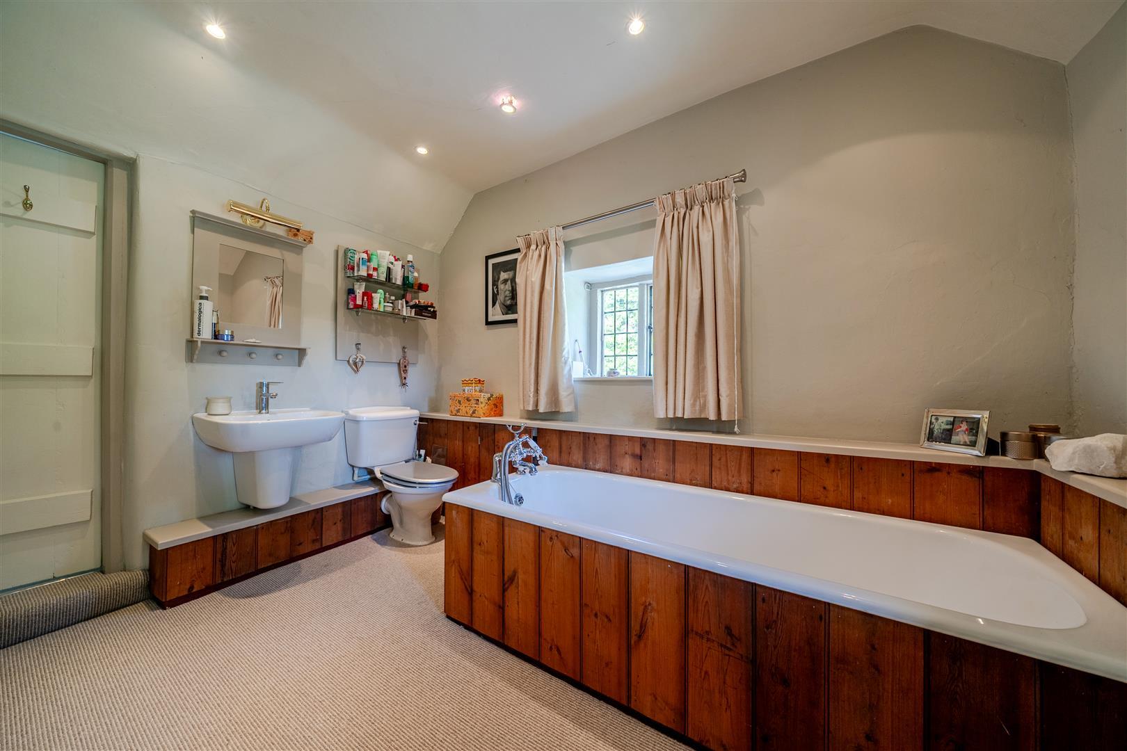 Property Image dac11ee1-a1ec-4f86-b30f-5c0506e70046