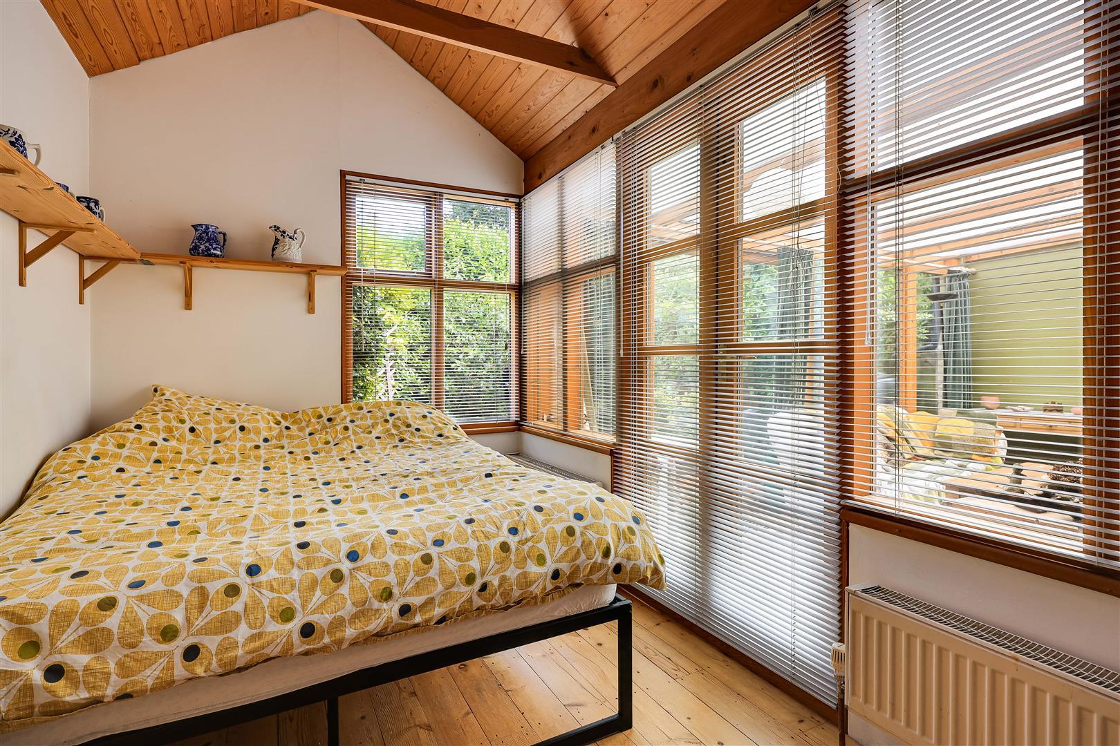 Property Image dac27cc4-1ee4-4a73-aaf9-03c6e4635a34