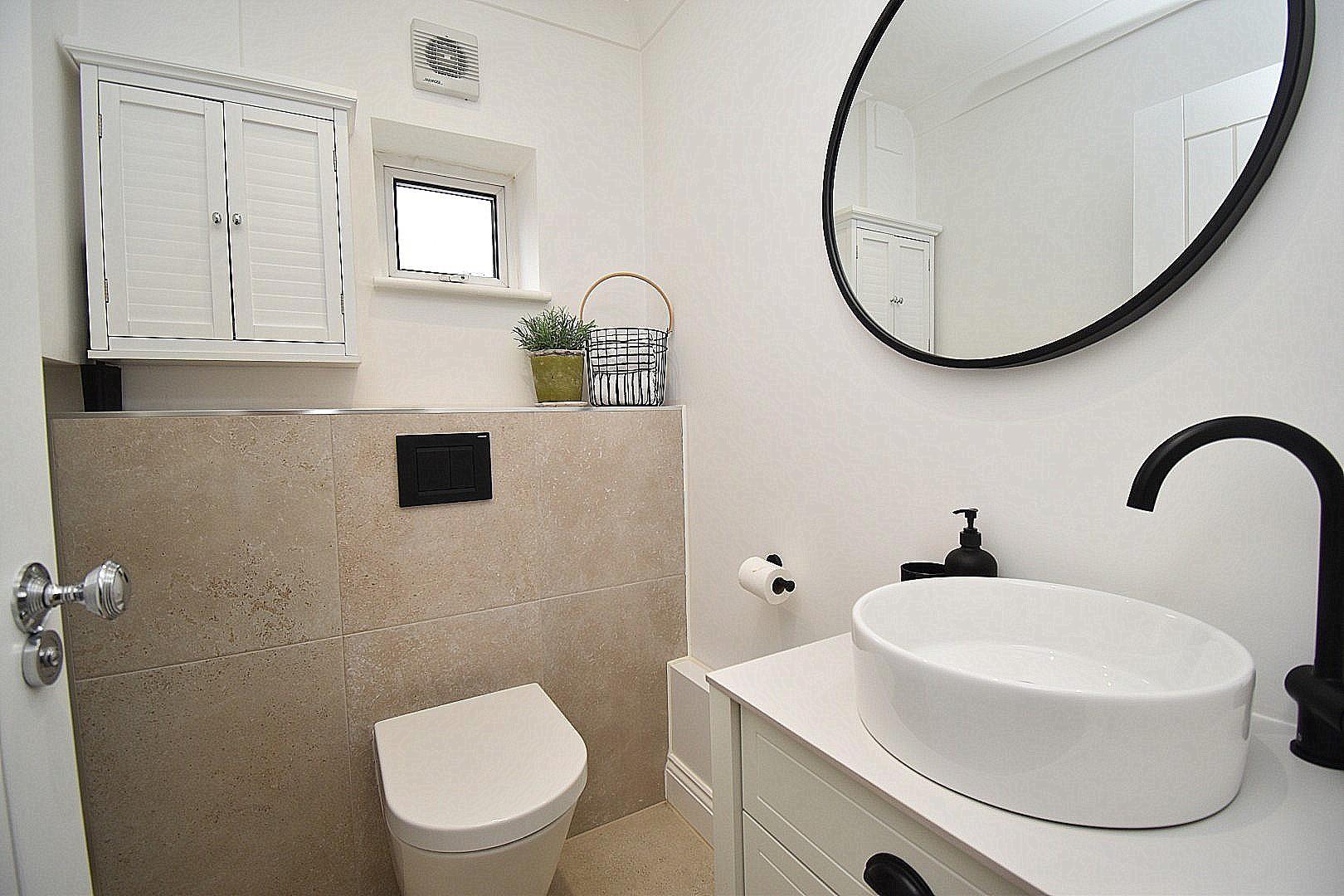 Property Image dad59115-54c4-4d4e-9f25-0e9acec38b48