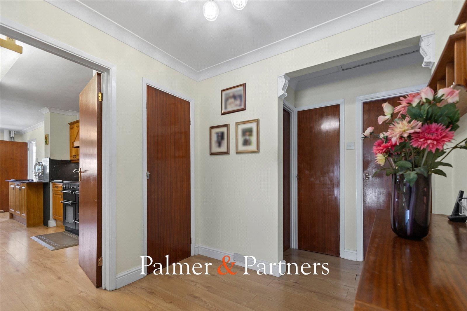 Property Image daefee52-f768-46f9-b876-f93e616af7f4