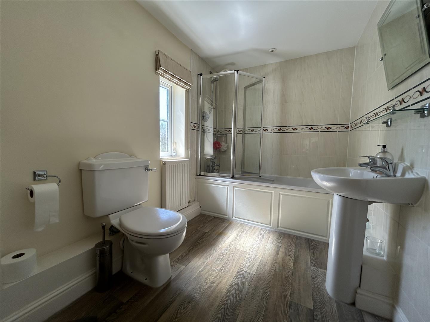 Property Image db1709aa-1ec7-4772-8b47-cc9c62e6ca1e