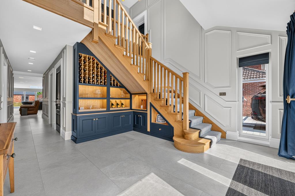Property Image db1e6ee4-4187-458d-ae64-f9dd27f9a528