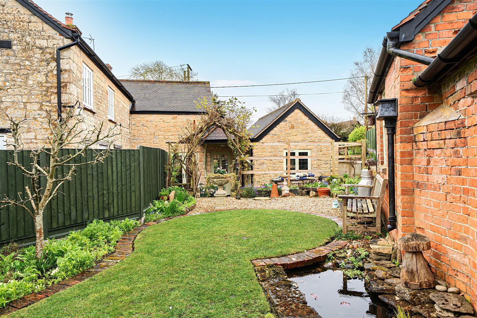 Property Image db206f03-3fb3-4e81-9d89-a39b86676f24