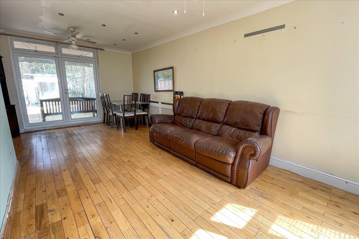 Property Image db29a91d-74b9-411d-9896-1021373bafff