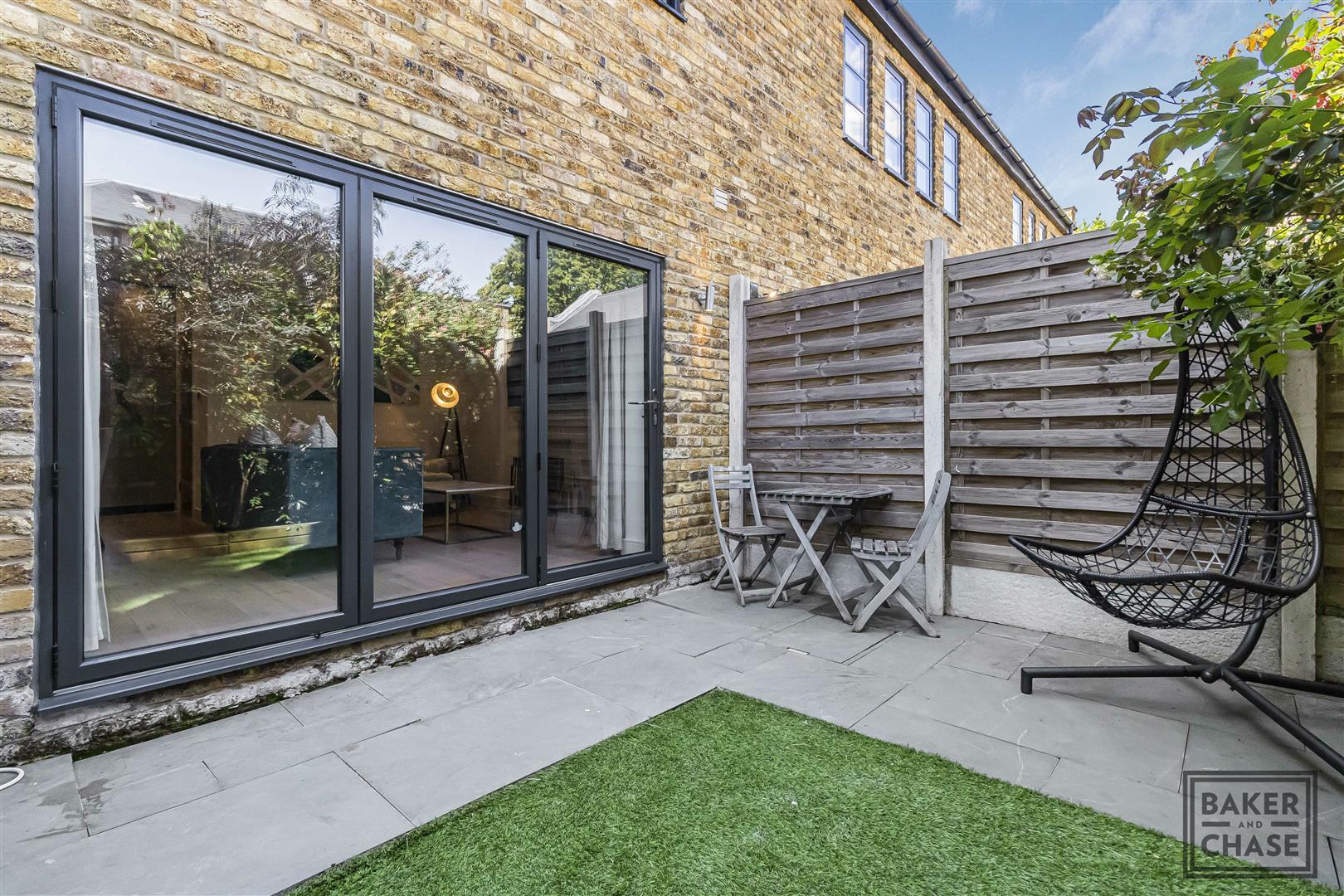 Property Image db2d65e4-cb79-46a0-8bd5-ff7c9810a6a8