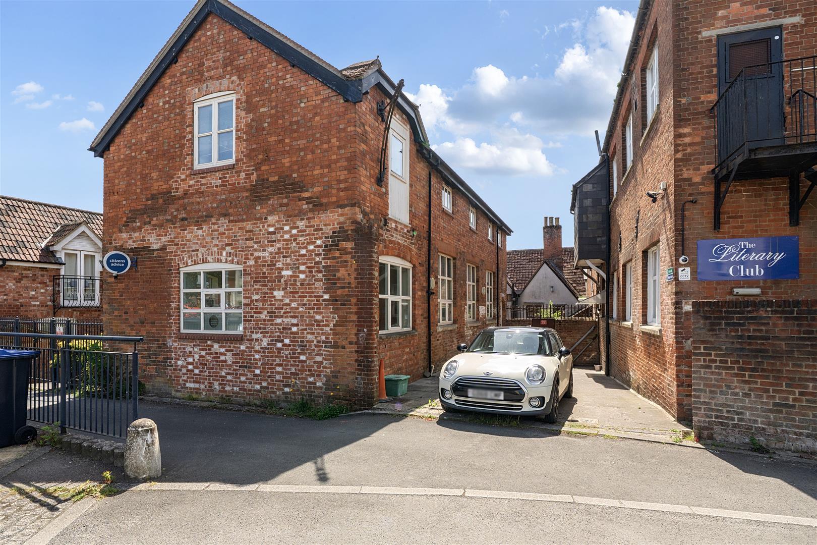 Property Image db4a6889-67f4-4a3b-9e77-2b9ff1333fe6
