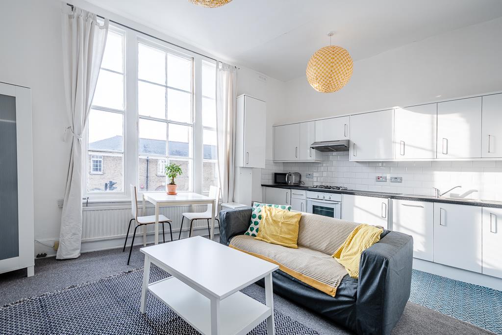 Property Image db7053d6-4163-4fb0-887f-7a9aa407a960