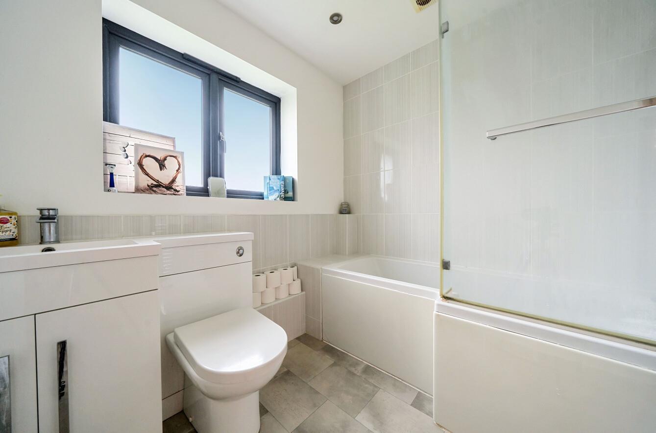 Property Image db81d34e-af6c-4364-bf73-4b6ecbf13174