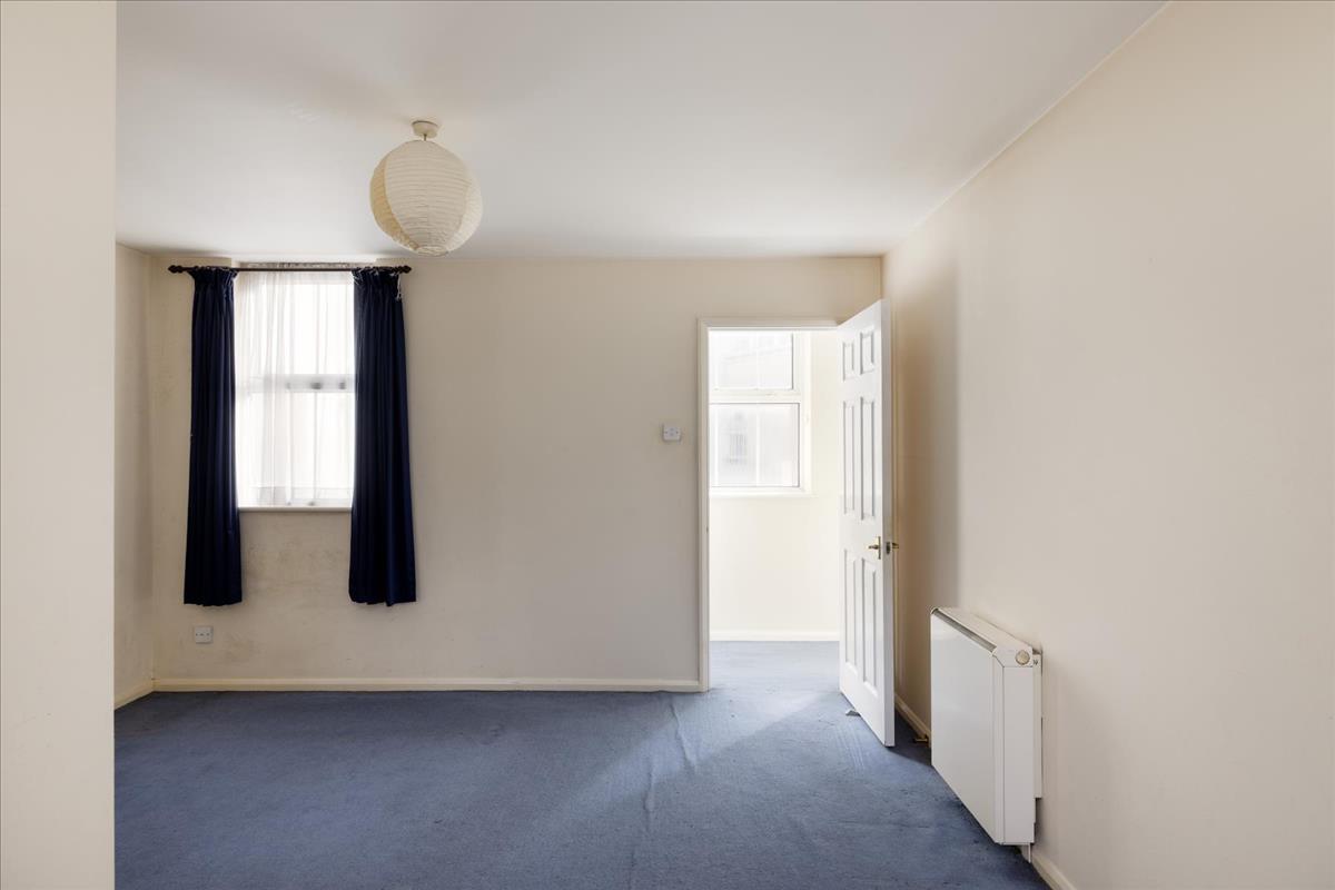 Property Image dba84adc-2370-4c4c-92ad-1cd79204e9da