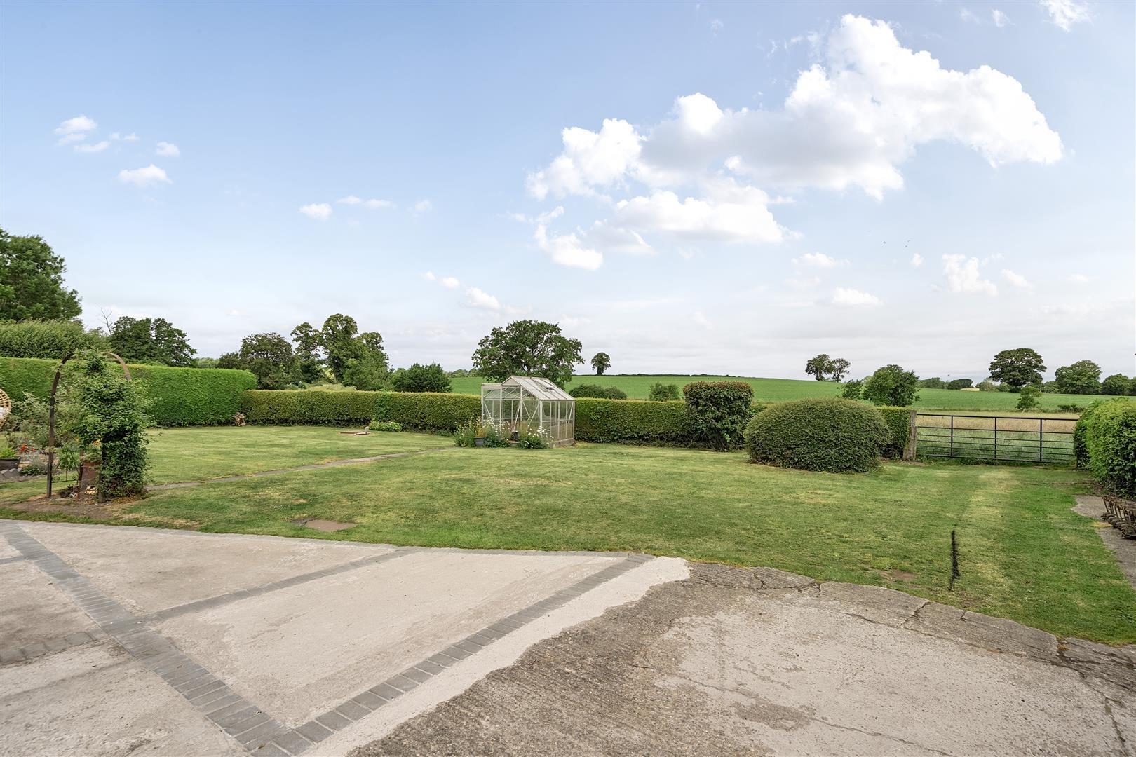 Property Image dbc0a046-8cf9-49b8-901a-4ddfe312e5ab
