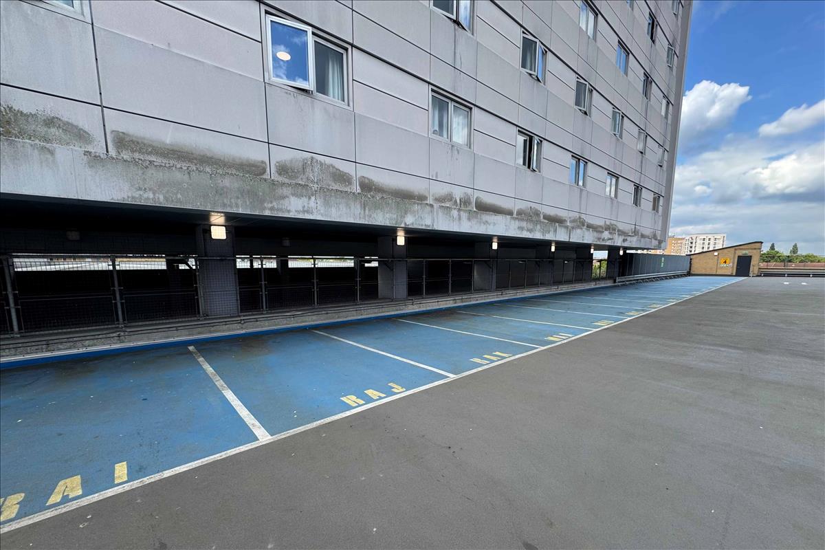 Property Image dbc7eab0-150f-492f-bb12-3f38e47db6a0
