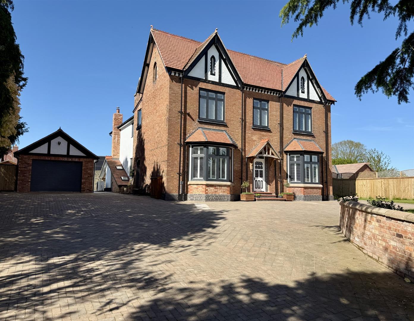 Property Image dbce7d86-ab95-4319-9432-f92b5766fc78