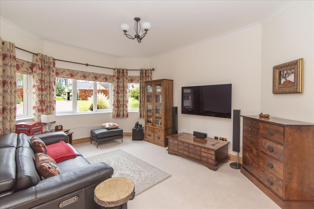 Property Image dbdaa862-3a18-4667-98d9-753206da13ff