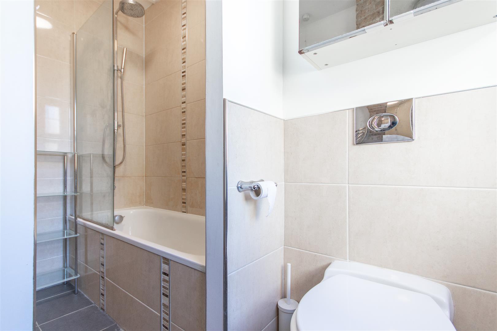 Property Image dbdf46da-df7d-4b00-8861-432dbbdd7376