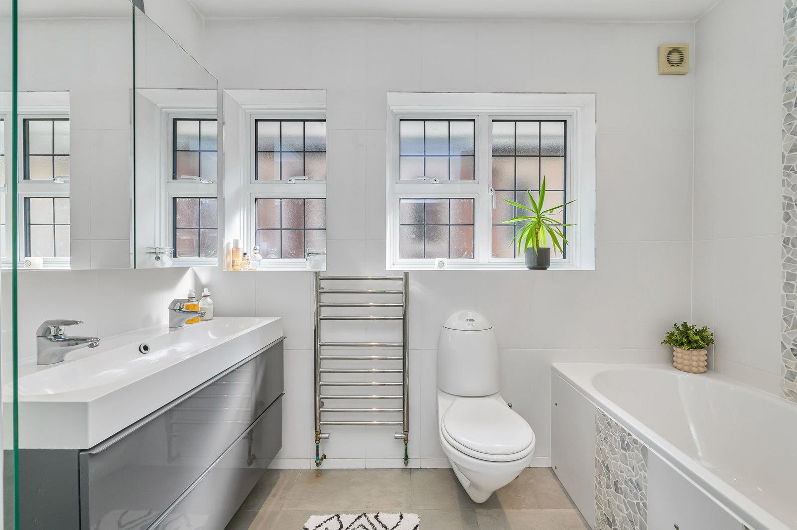 Property Image dbe2ab09-b855-4160-b932-a824a012455f