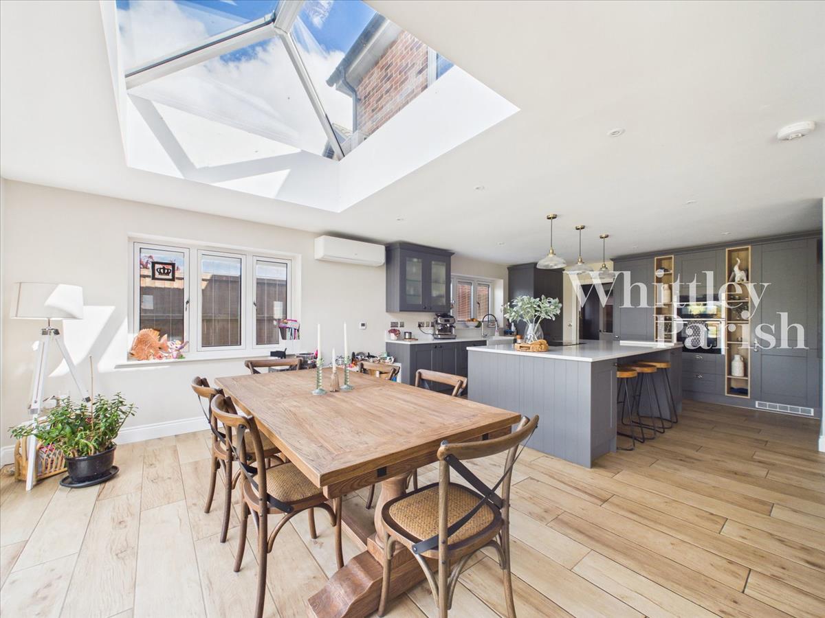 Property Image dbf0b2a8-246b-4b73-8969-d3af80c32f61