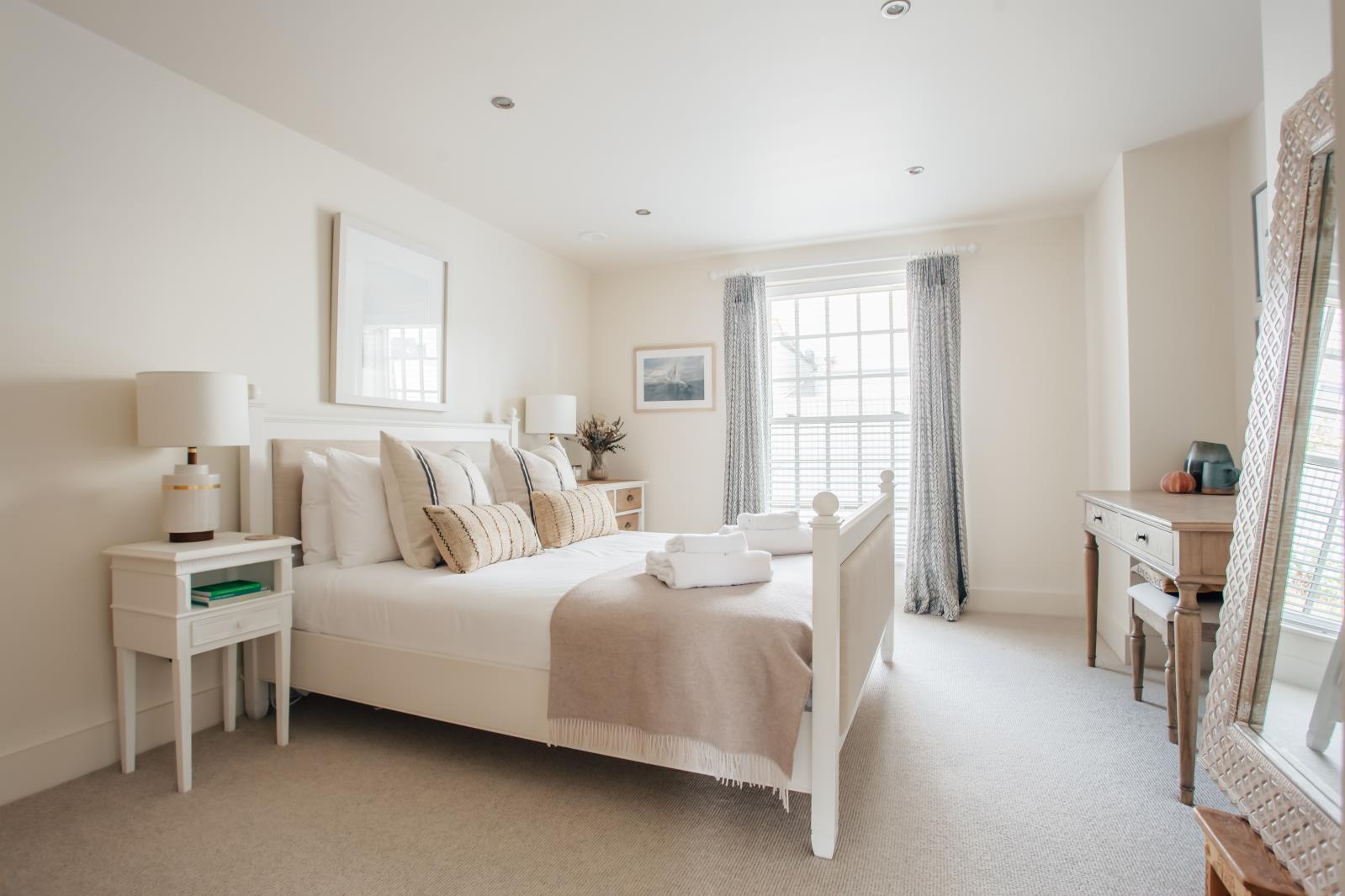 Property Image dc079633-f392-422e-b553-581a8e67b808