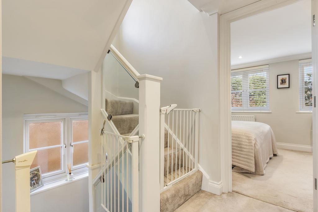 Property Image dc27e1a4-50eb-4baf-85c8-1261d9e6d565