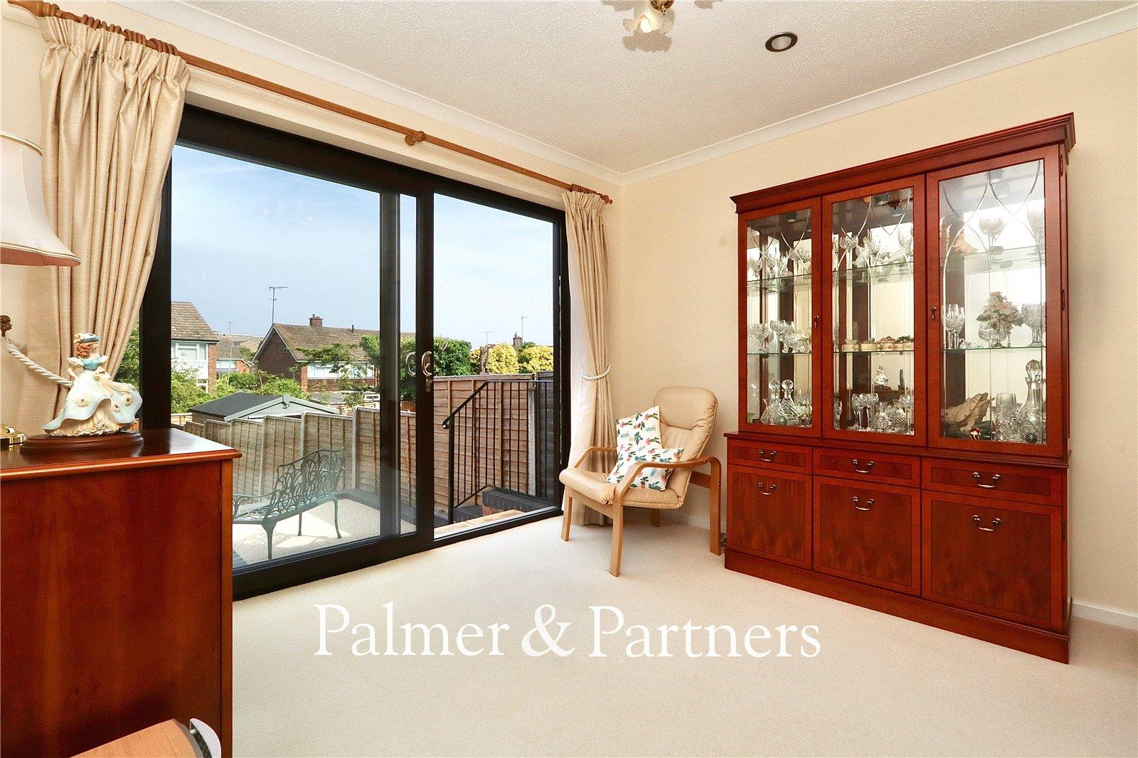 Property Image dc2a06e8-f642-426d-91d1-590d2b6c974f