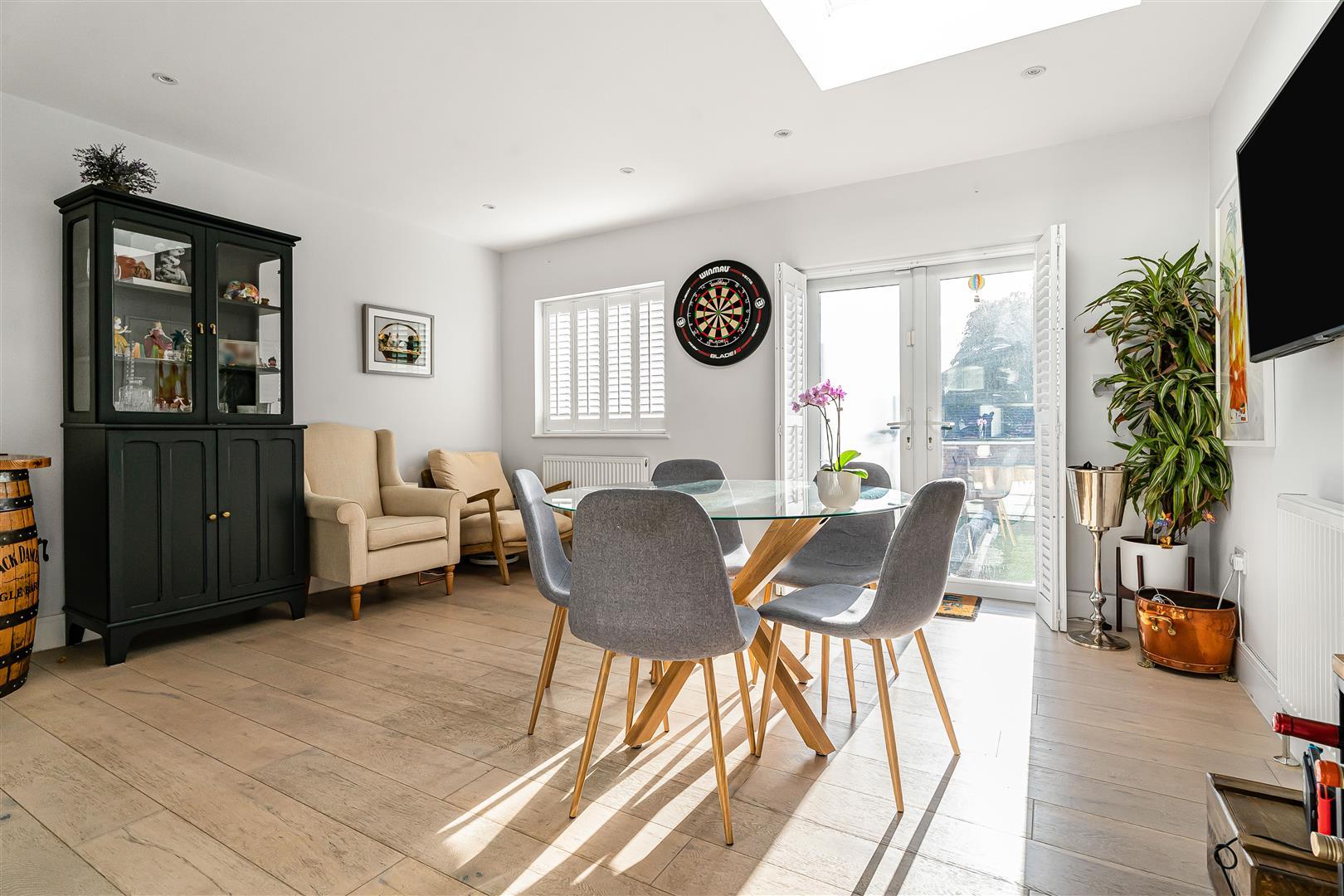 Property Image dc53d571-0798-443c-963e-046399c1dbee