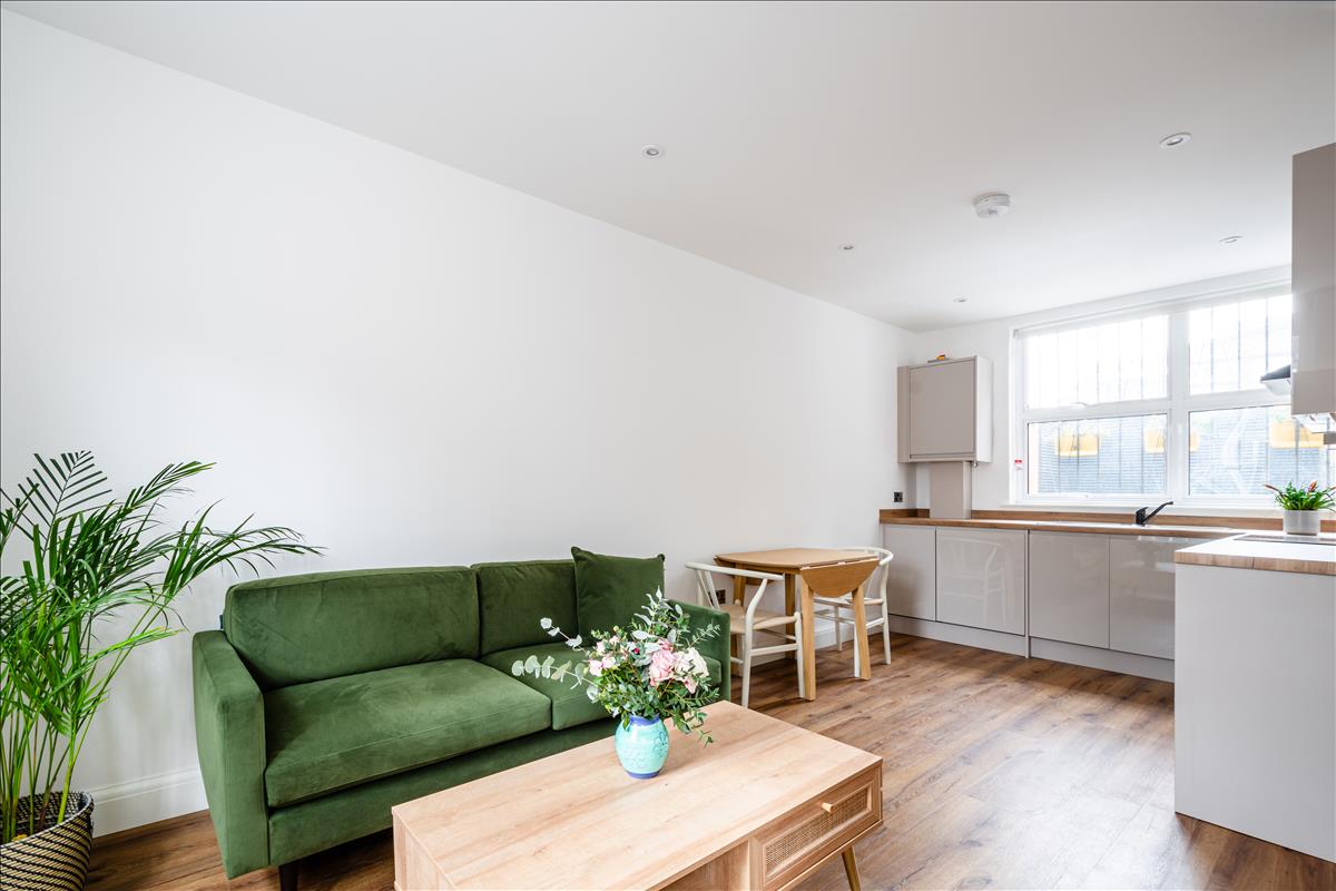 Property Image dc5474dd-4d50-4933-9f51-cda3e5987168